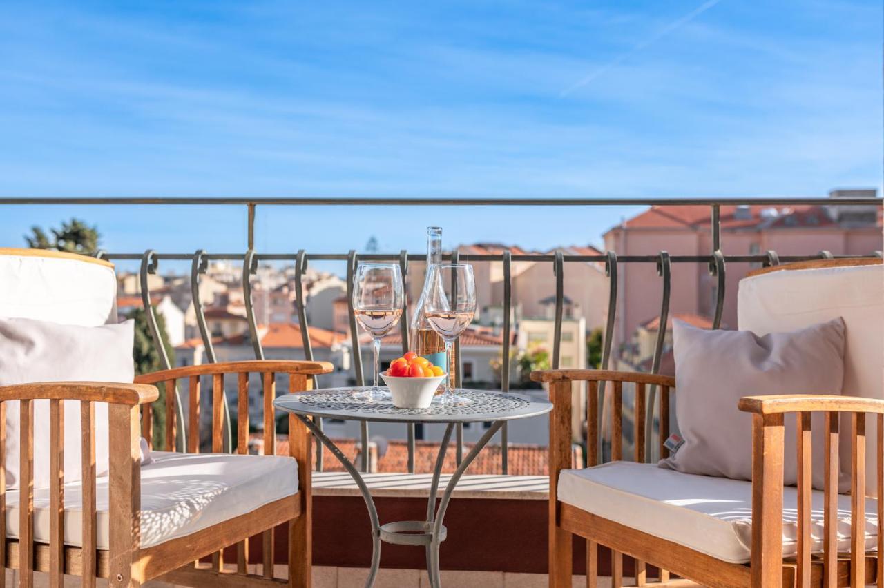 La Fabrique A Poupees - Chambres Et Appartements De Charme Au Coeur De Menton Exteriör bild
