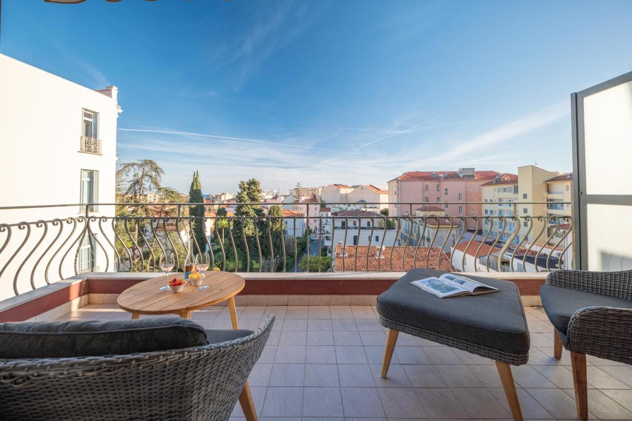 La Fabrique A Poupees - Chambres Et Appartements De Charme Au Coeur De Menton Exteriör bild